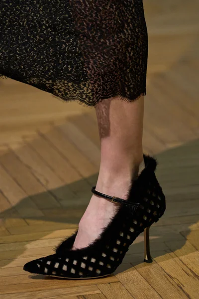 Look 63